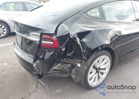 2021 Tesla Model 3 Standard Range Plus Rear-Wheel Drive from USA, damaged, VIN 5YJ3E1EA2MF032381